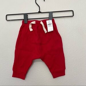 NWT old navy red thermal harem baby pants sz.0-3 months